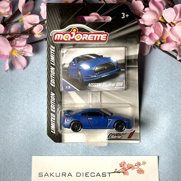 1/64 Majorette Nissan GT-R (blue)