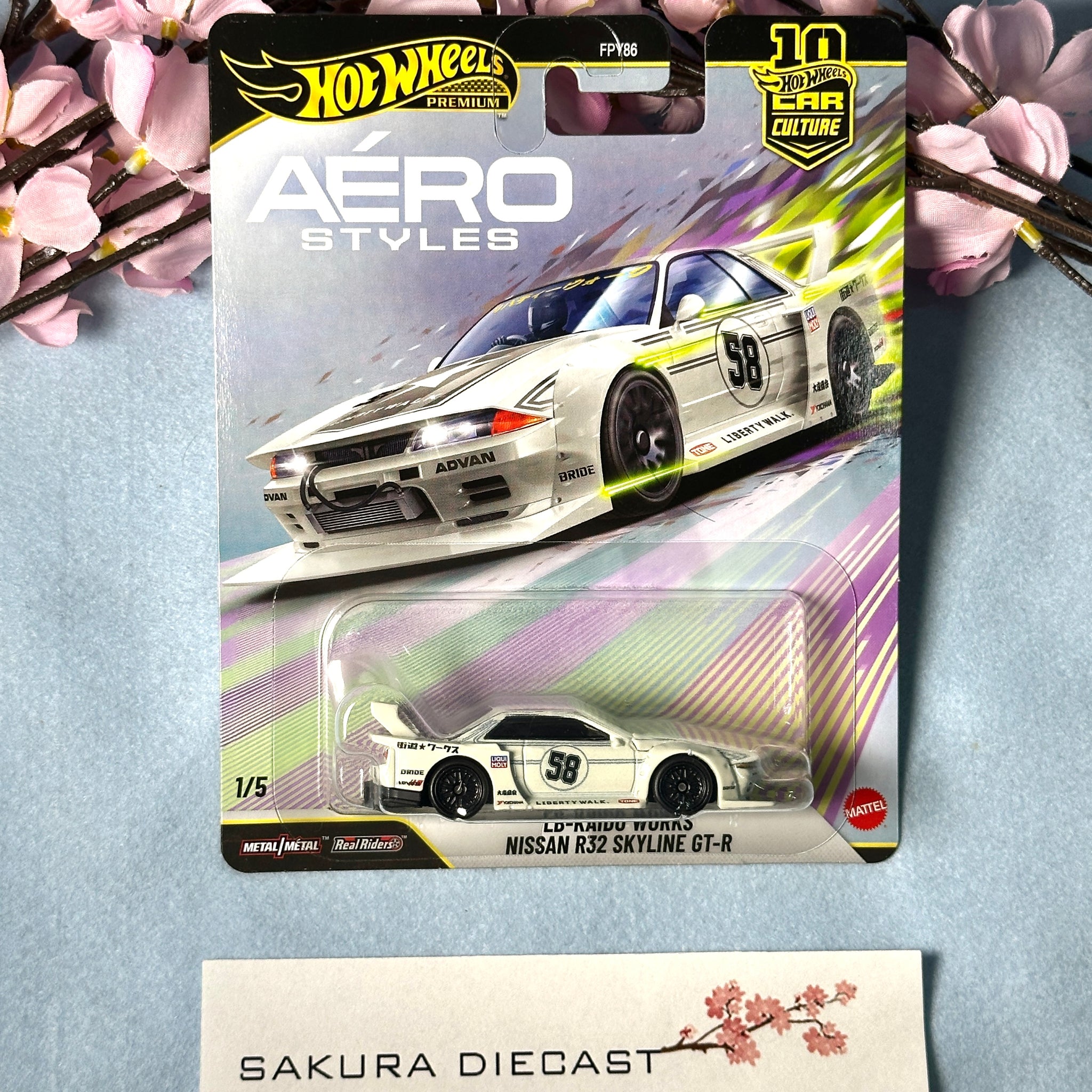 1/64 Hot Wheels Car Culture - Aero Styles - LB-Kaido Works Nissan