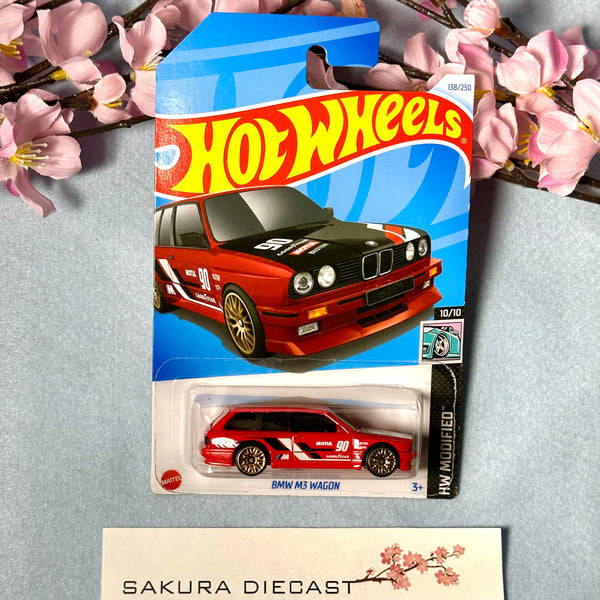 1/64 Hot Wheels BMW M3 Wagon (red)