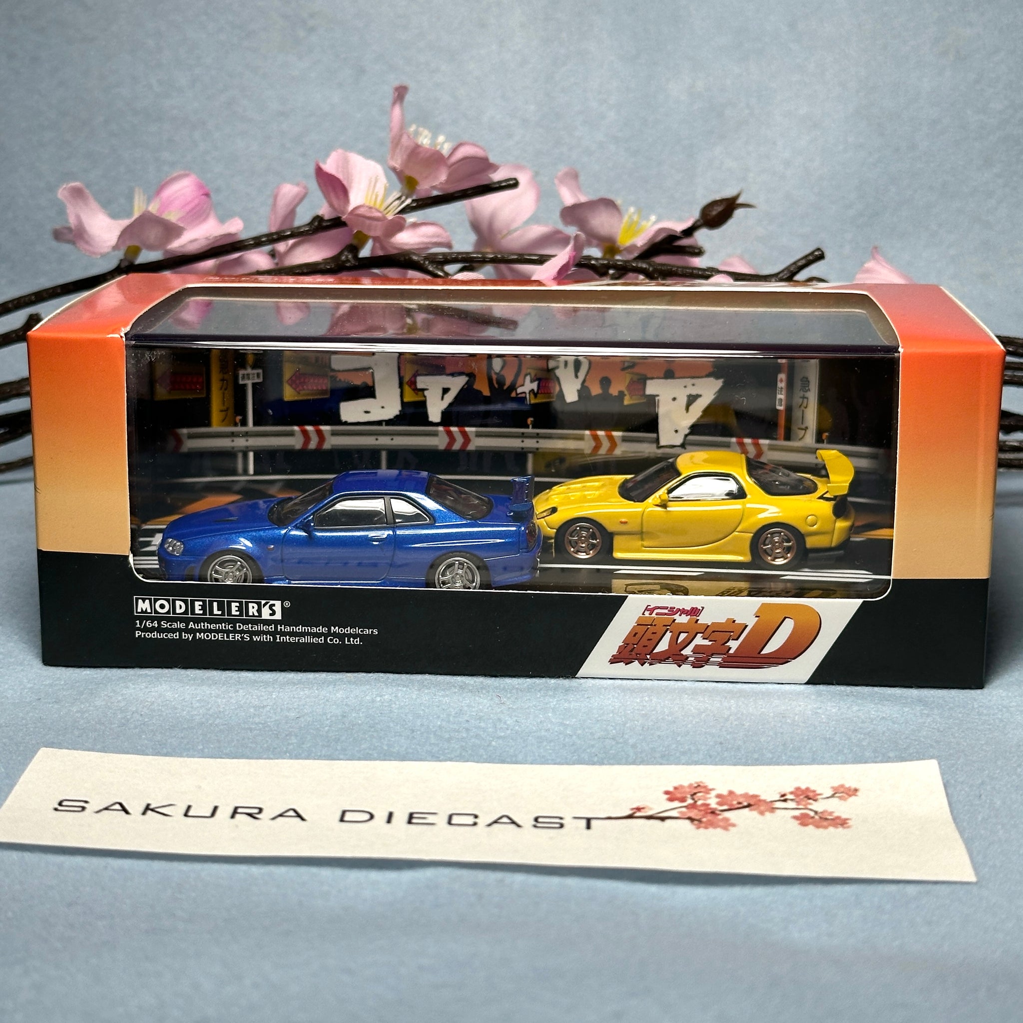 MODELER'S 頭文字D 1/64 RX-7 vs GT-R 1/64 Modeler's Initial D Vol.8 Mazda RX-7 FD3S and Nissan Skyline