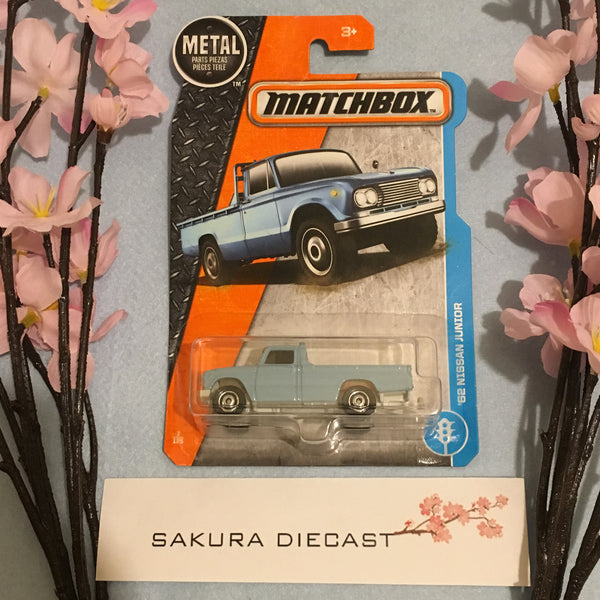 1/64 Matchbox ‘62 Nissan Junior