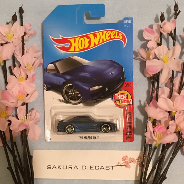1/64 Hot Wheels ‘95 Mazda RX-7 FD (blue)
