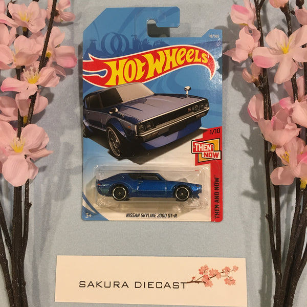 1/64 Hot Wheels Nissan Skyline 2000 GT-R (blue)
