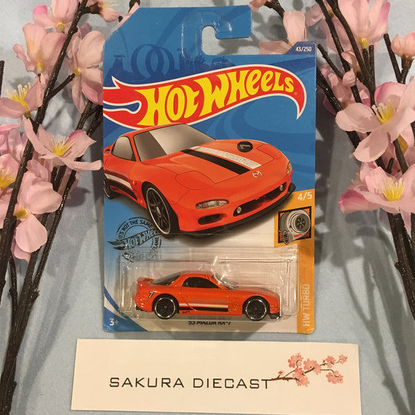 1/64 Hot Wheels ‘95 Mazda RX-7 FD (orange)