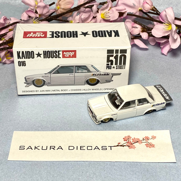 1/64 Mini GT Kaido-House Datsun 510 Pro Street 016 (white)