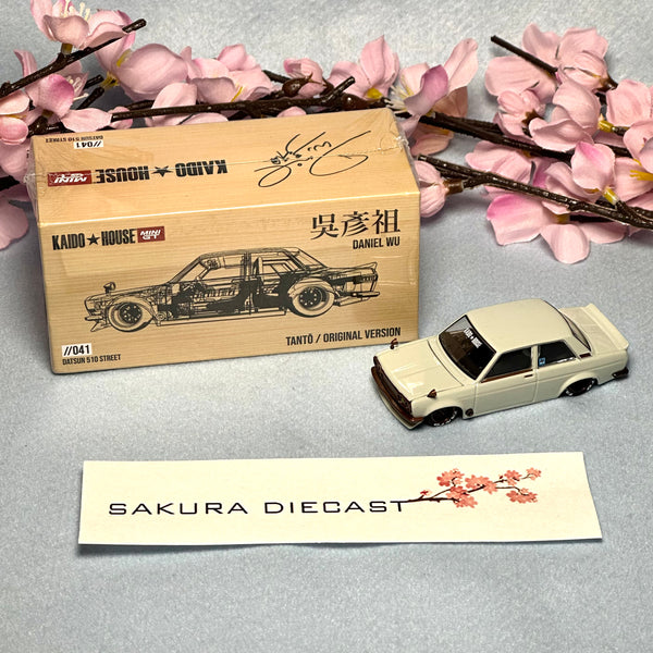 1/64 Mini GT Kaido-House Datsun 510 Street Daniel Wu 041 (white)